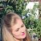 Anna, 39